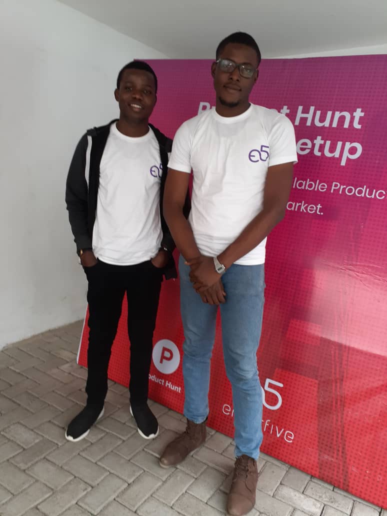 PiousGeek's tweet photo. Earlier today at #ProductHuntLagosMeetup sponsored by @enter5ive

#ProductHuntMeetup https://t.co/1HloV2x1GA