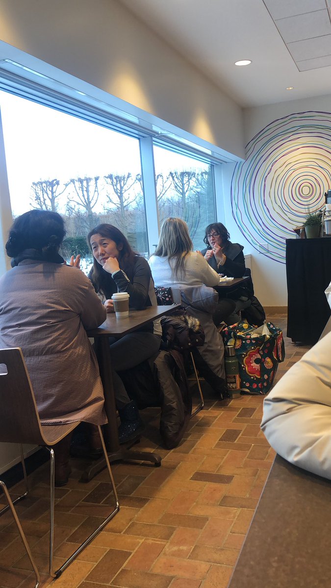 madison0323's tweet photo. The botanic garden cafe seems to be a social place full with predominantly women enjoying a quick beverage. #soan220_2020 https://t.co/Q740BsY7kQ