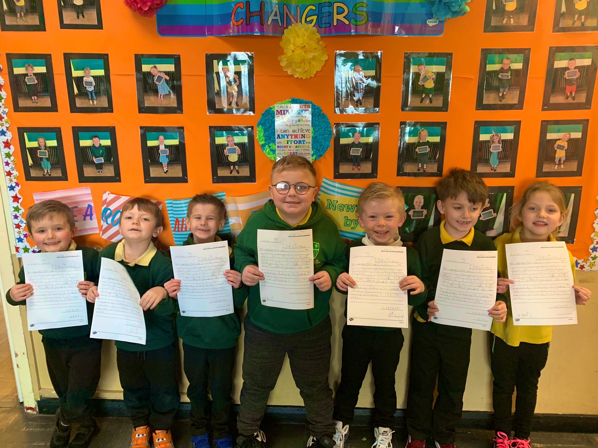 CGPrimary's tweet photo. This lovely bunch from Class 3 did some super shared writing this afternoon! They worked hard together to think of sentences for their letter, spell tricky words and created a fab piece of work! #CGPLLC #CGPKUW๐๐ https://t.co/J2D2h8gHCL