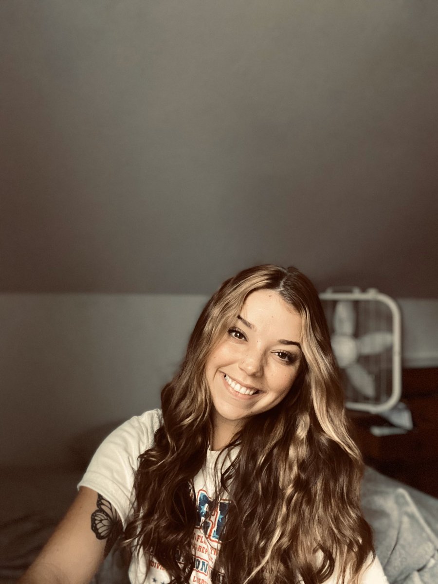madisenmyers's tweet photo. ya heard https://t.co/13R2WdgLhC