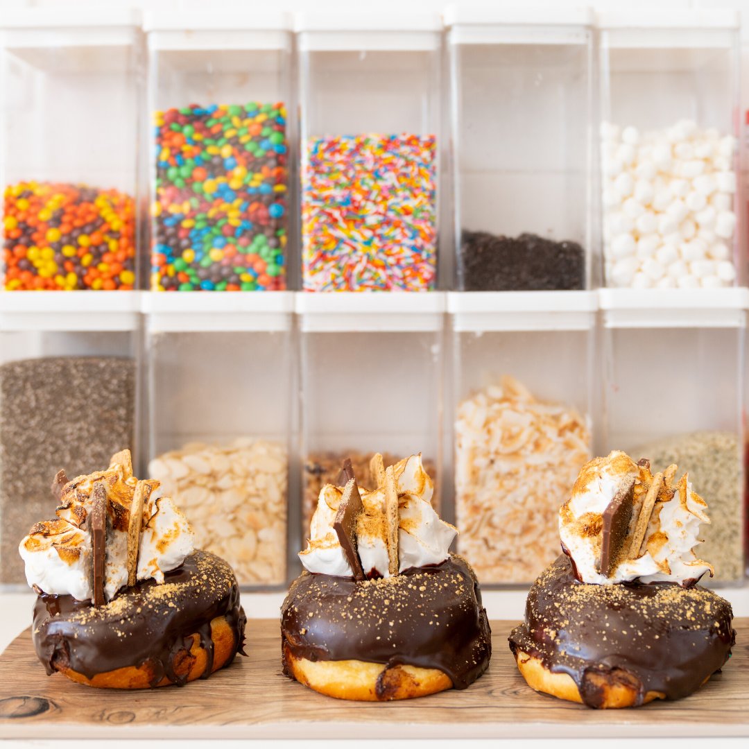 HappyPlaceDonut's tweet photo. The best donuts in Miami. https://t.co/l7vlYgkl4S