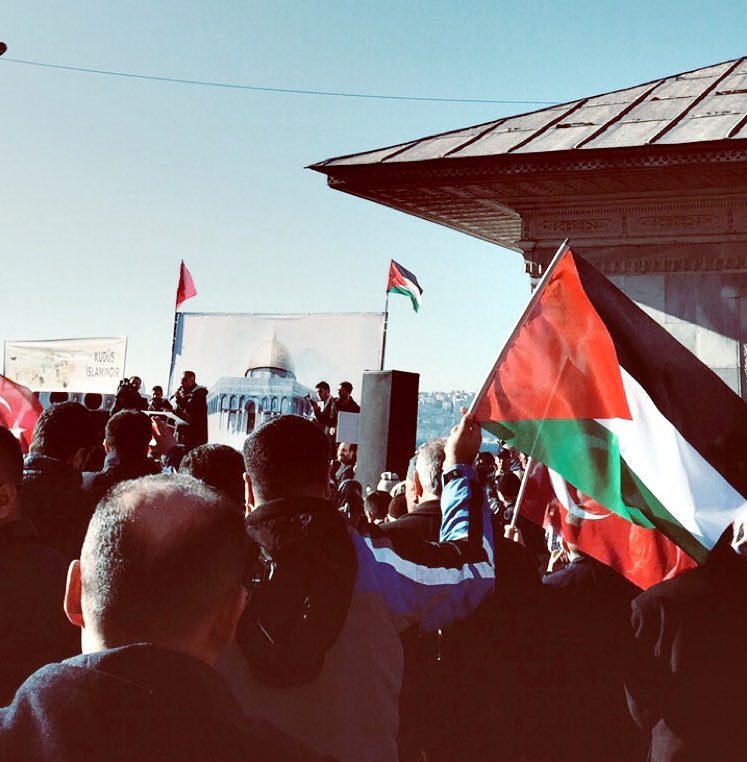 Kudüs müslümanlarındır! 

#FreePalestine #AlQuds