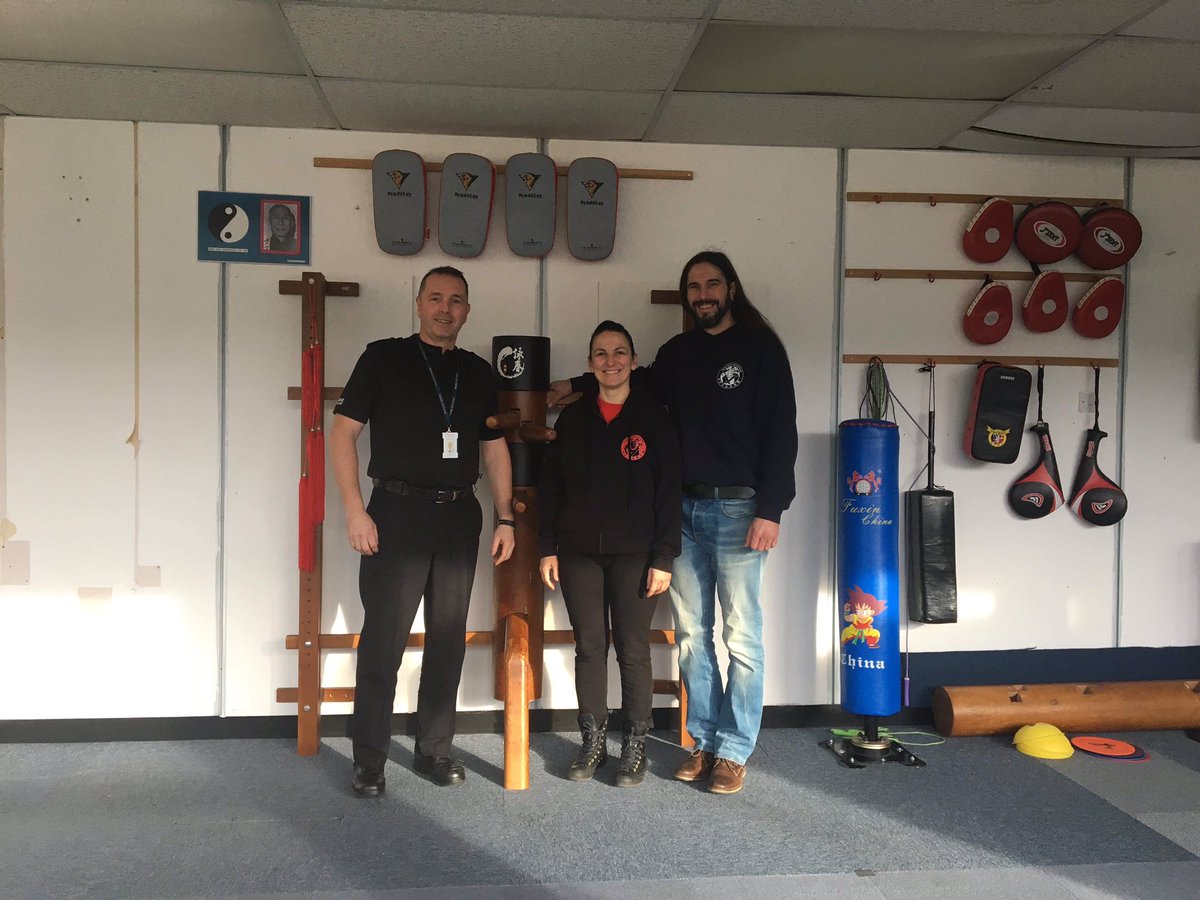 Very productive meeting today with Police Scotland @GlasgowSEPolice , discusing details of our work at WOMANity Project, delivering self defence classes and workshops for women .