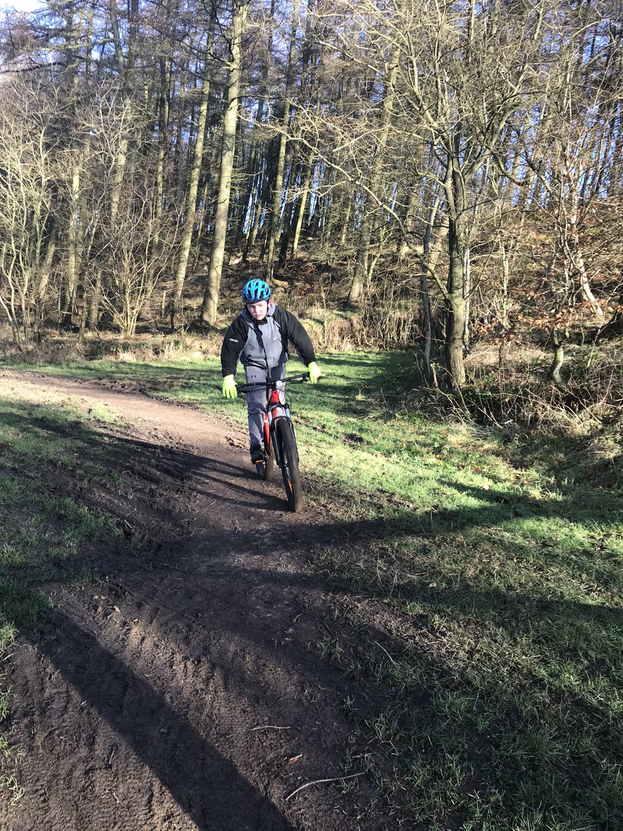 ACEadventureED's tweet photo. Recently we have been taking to the trails in the @northyorkmoors near Sutton bank, they have provided great learning opportunities from the learners from @alternativeace to develop and grow in a challenging setting. #classroomwithaview https://t.co/xdRkiBKi08