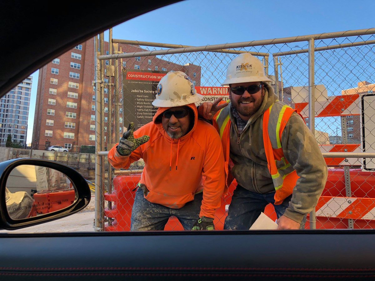 KissickCo's tweet image. Every day is national #HaveFunAtWorkDay when you work at Kissick! 🤣✌️