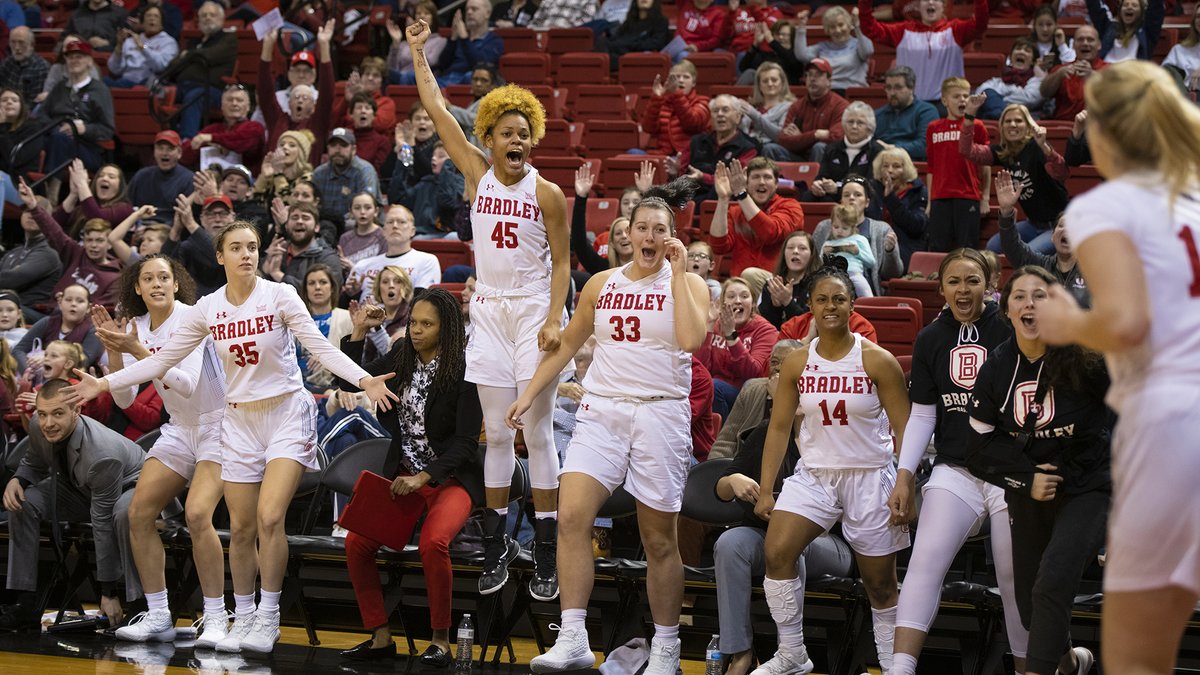 BradleyBraves's tweet photo. For the first time since the 2008-09 season @BradleyWBB is receiving votes in one of the two national polls, with the Braves receiving votes in the latest USA Today Coaches Top 25 Poll released Tuesday afternoon.

📰⬇️
https://t.co/s3uYLJS32a https://t.co/S0voSuPj5O