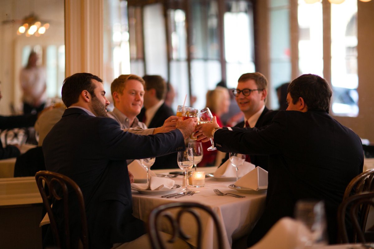 AntoinesNOLA's tweet photo. Join us for dinner Monday-Saturday @AntoinesNOLA! Call today at 504-581-4422 to book your reservation! #FreshClassics #TimelessFavorites #AntoinesNOLA https://t.co/BLjR7KHZIE