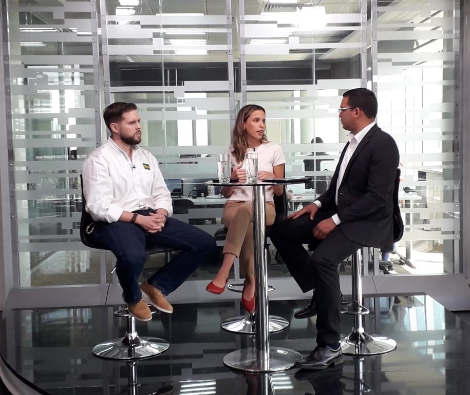 canalpropy's tweet photo. Proyecto Agtech impulsado por Koga y CREA busca ideas innovadoras a problemáticas en el área de finanzas, educación, agricultura y ganadería, según Paola de la Huerta de @KogaImpactLab y Marcelo Insaurralde de CREA #PROFLASH https://t.co/wTqJdEFp8C