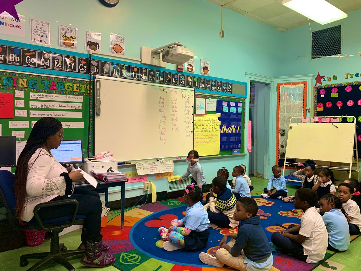 The kids were so engaged as Mrs. Kiage Implemented the LETRS program with her Kindergarten students. #LETRS #improvingliteracy #fscs #goodtogreat @ops_district @yancisca @Gerald_Fitzhugh