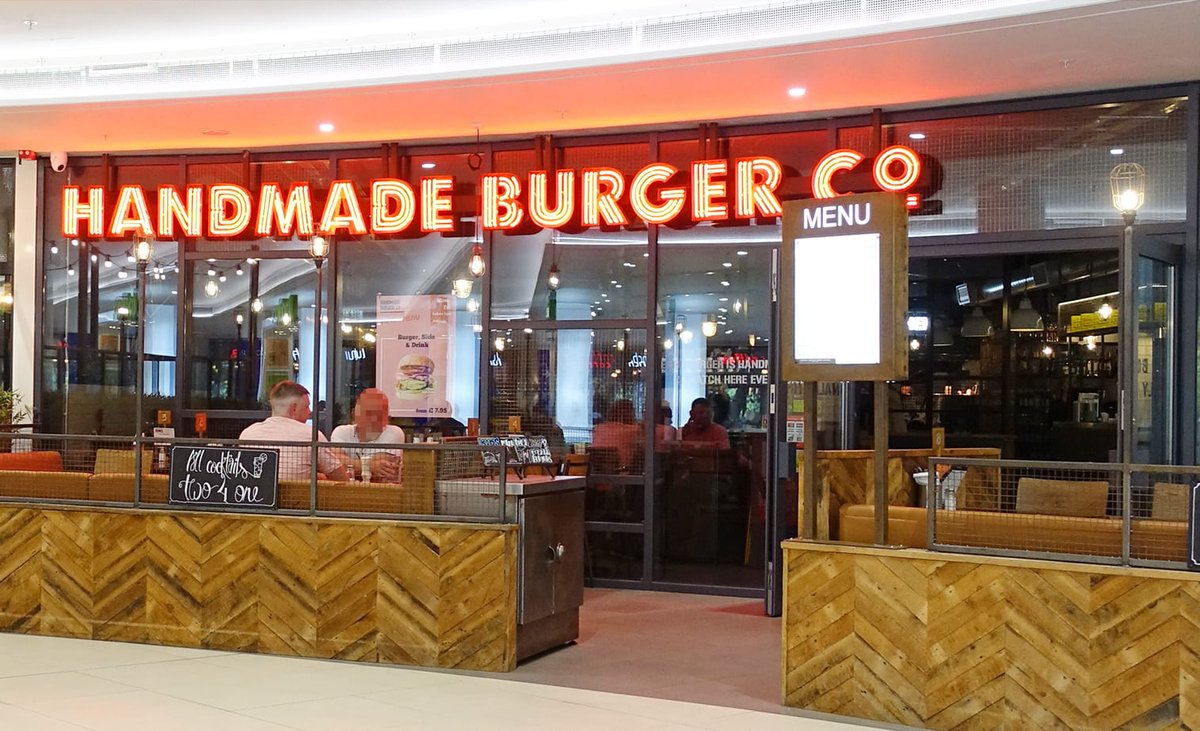 Bizrescueexpert's tweet photo. Handmade Burger Co flips into #administration -
https://t.co/AdANLDzBKd
#WhitbyHour #WonderfulWhitby #WetherbyHour #ChesterHour #Merseybiz #WestMidsHour #EYorksHour #SouthEastHour #WiltshireHour #DiscoverRipon #CalderdaleHour #HampshireHour #DoncasterHour #KentHour #BlogHour https://t.co/E4ITdc8yZW