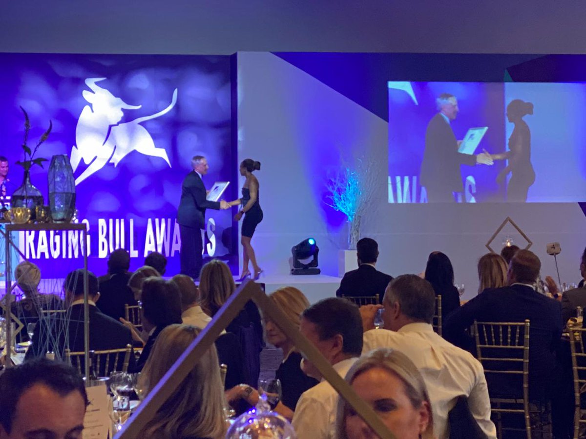 Momentum_za's tweet photo. Our fixed interest team continues to build on our recent success with another win for the Momentum Enhanced yield Fund. We're proud of Zisanda Gila and the team for winning at this year's @RagingBullAward. They're definitely #BornWithMomentum. https://t.co/sZfAQz2Dij