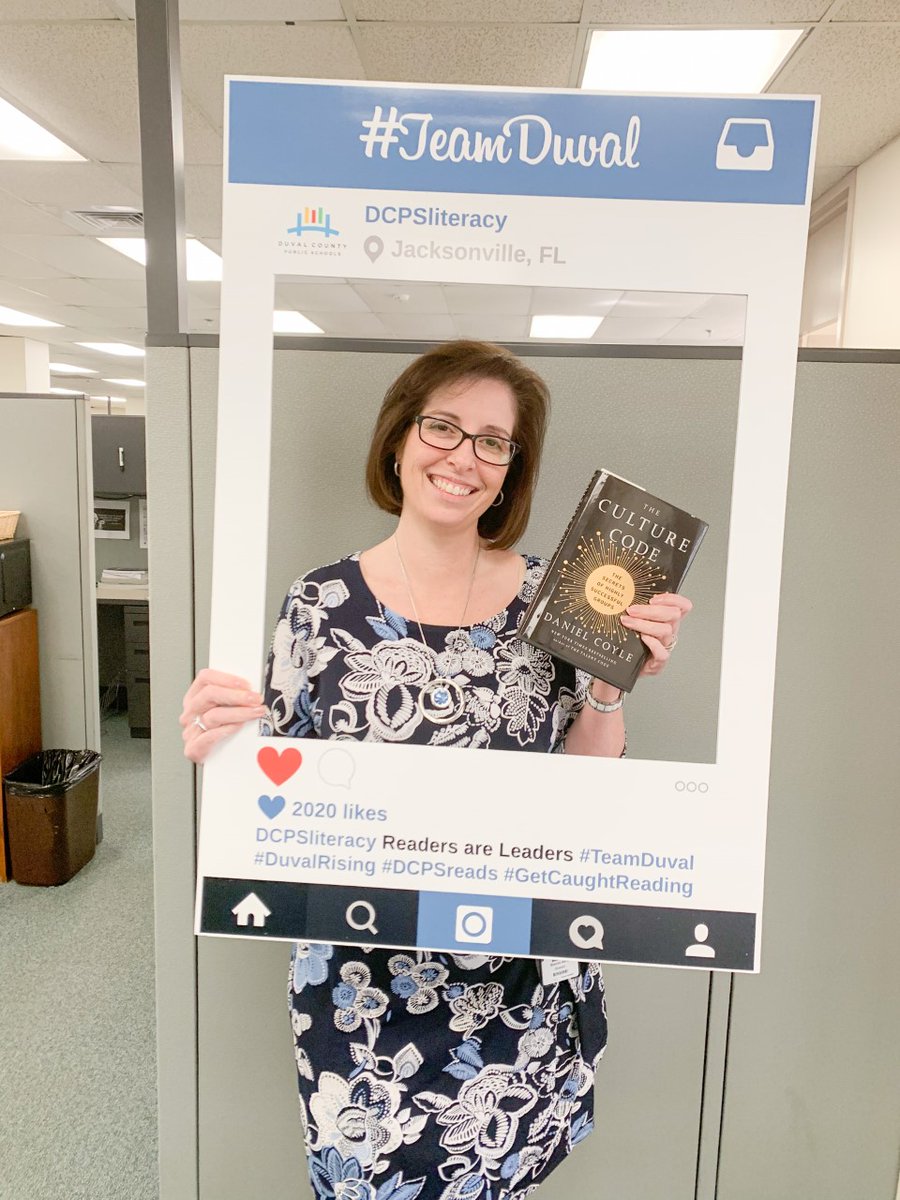 DcpsLiteracy's tweet photo. What are YOU reading?? 📖📚😊Happy Literacy week! #literacyweek #DCPSreads #booksbeloved #duvalrising #teamduval #GetCaughtReading #FLedu #CLW2020 #FLCelebratesLiteracy https://t.co/QXLQUN0wwf