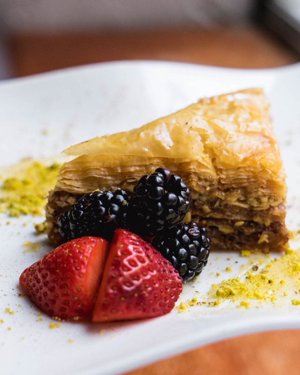 Estiatorio VOLOS tweet media