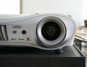 Projector technology explained. What is the difference between DLP, LCD, LED, Laser? ow.ly/OHXg50y3l1f pbs.twimg.com/media/EO_R2L5W…