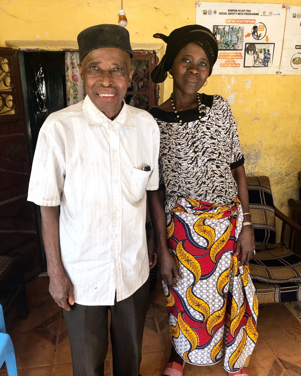 SierraAgra's tweet photo. Joseph Koroma is our lead farmer in Makump doron community and also Head Man. His contribution is key in ensuring a smooth harvesting period #agriculture #agribusiness #socialimpact #sierraleone #farmers #organic https://t.co/UGBj3mXinv