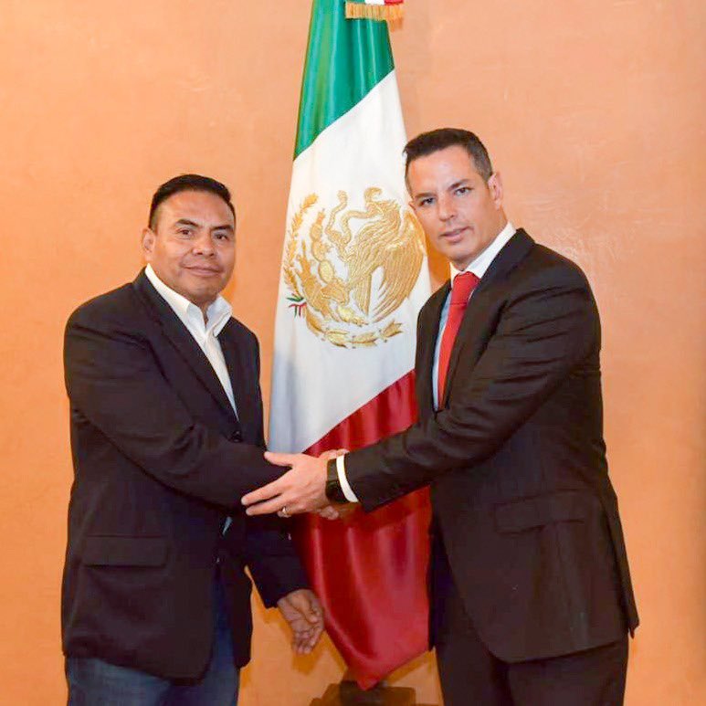 Alejandro Murat tweet media