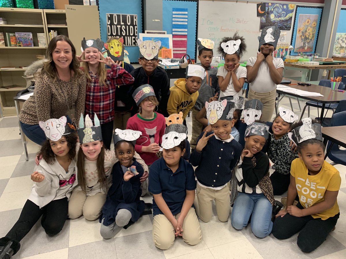 3rd graders are supporting the KC Chiefs by wearing cheetah print for the one and only <a href="/cheetah/">Ty Hill</a> ‼️ 🐆❤️💛 #TyreekTuesday #KCChiefs <a href="/KCPS_Longfellow/">LongfellowElementary</a> <a href="/kcpublicschools/">KCPS</a>