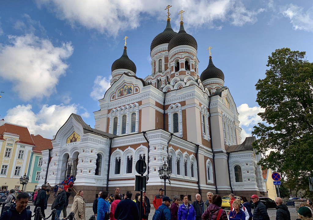 With so much to see and do, how do you decide what to choose during your Viking Homelands cruise?  bit.ly/3aPCxLD   #VikingOceanCruises #TravelTuesday #IFWTWA #NATJA #cruises #luxurycruises #Stockholm #Bergen @VikingCruises