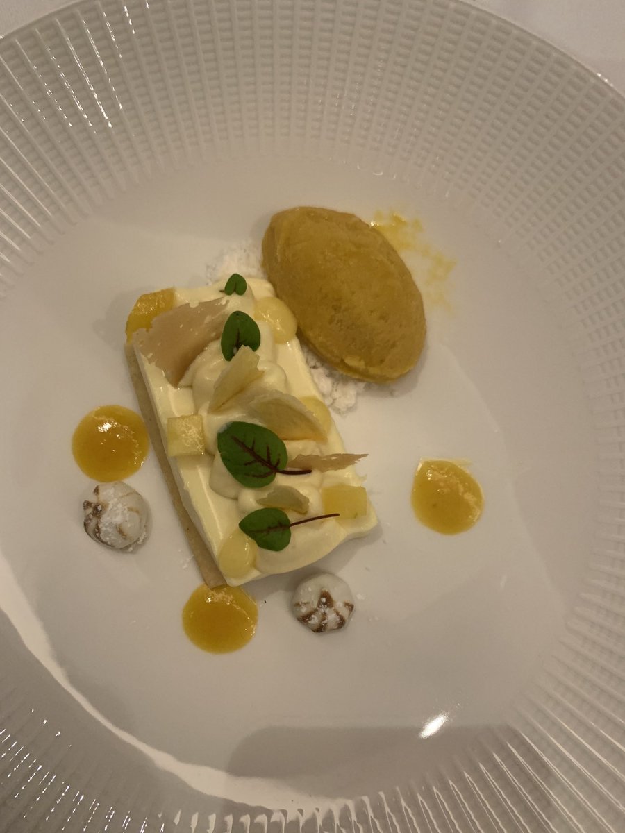 FionaBradley7's tweet photo. Super nite, congratulations to the Professional Services Faculty @srcchat & the two Chefs teams tonite #superb #careers #hospitality #SRCCookOff https://t.co/KBJWpL6z5K