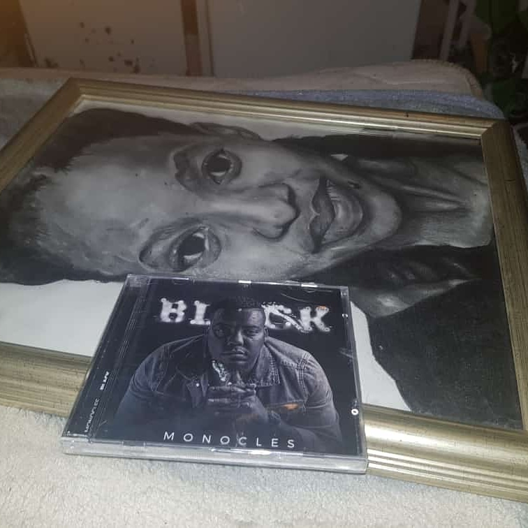 Promotion still on.. get a "Monocles Black" album for free when u purchase a drawing/Portrait from me...  . ekare le lebetse.. lol 

azishe... whatsapp or inbox me to place ur order  078 5762 400