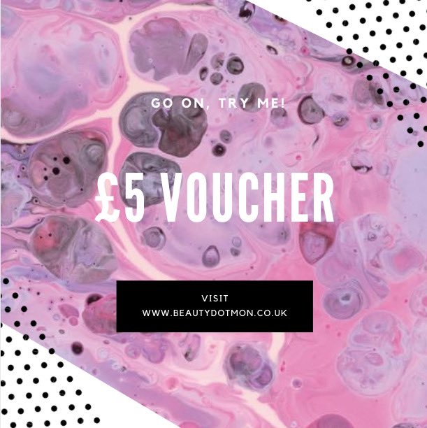 Oh, hello! Have we met before? If not here’s a little gift for ya! Come and try my nails and see what the hype is about! DM me for your voucher now 💅🏻 #Bristol #bristoldeals #bristoloffers #bristolnails