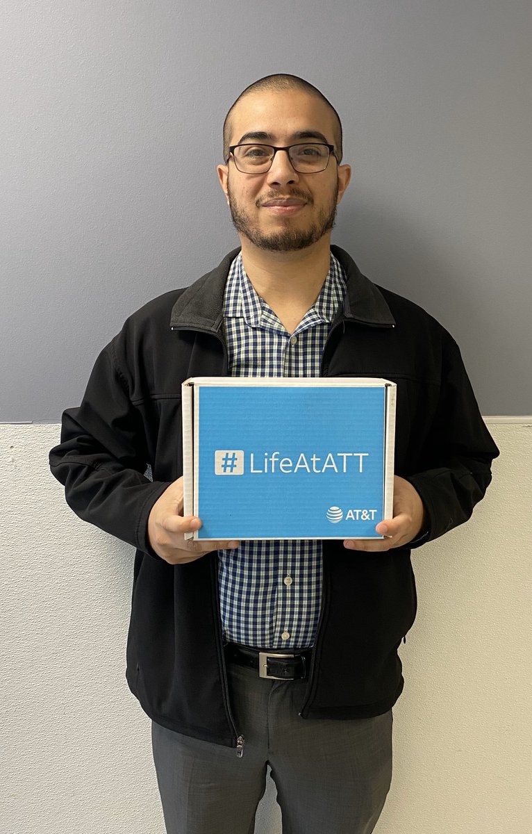Aaron Williams (@aaronwilliamskc) on Twitter photo I am pumped to introduce a new rockstar to <a href="/Team_LibertyMO/">Team_Liberty</a> Sergio!! His favorite snack is chocolate chip cookies πͺ. He also likes to jam out to βAnother Brick in the wallβ by Pink Floyd. I know he will do BIG things in his career!!#LifeAtATT <a href="/KAMOkonnects/">πΎπ΄ππ</a> #Hunted4Number1 I am pumped to introduce a new rockstar to <a href="/Team_LibertyMO/">Team_Liberty</a> Sergio!! His favorite snack is chocolate chip cookies πͺ. He also likes to jam out to βAnother Brick in the wallβ by Pink Floyd. I know he will do BIG things in his career!!#LifeAtATT <a href="/KAMOkonnects/">πΎπ΄ππ</a> #Hunted4Number1