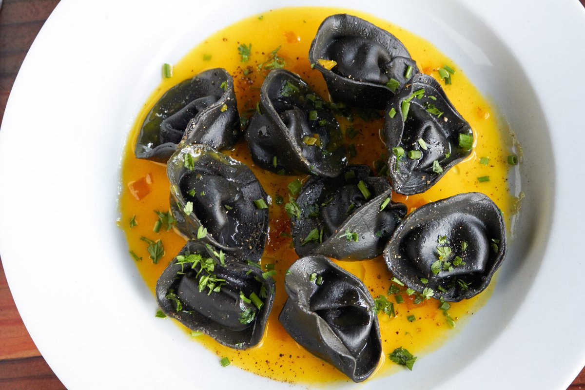 Squid ink pasta w/ salt cod, potato, garlic, cream and saffron butter!
.
.
.
.
#corsoberkeley #italianfood #Tuscany #Florentine #italianwinelist #housemadecocktails #housemadepasta #salumi #housemadesalumi #berkeleyrestaurants