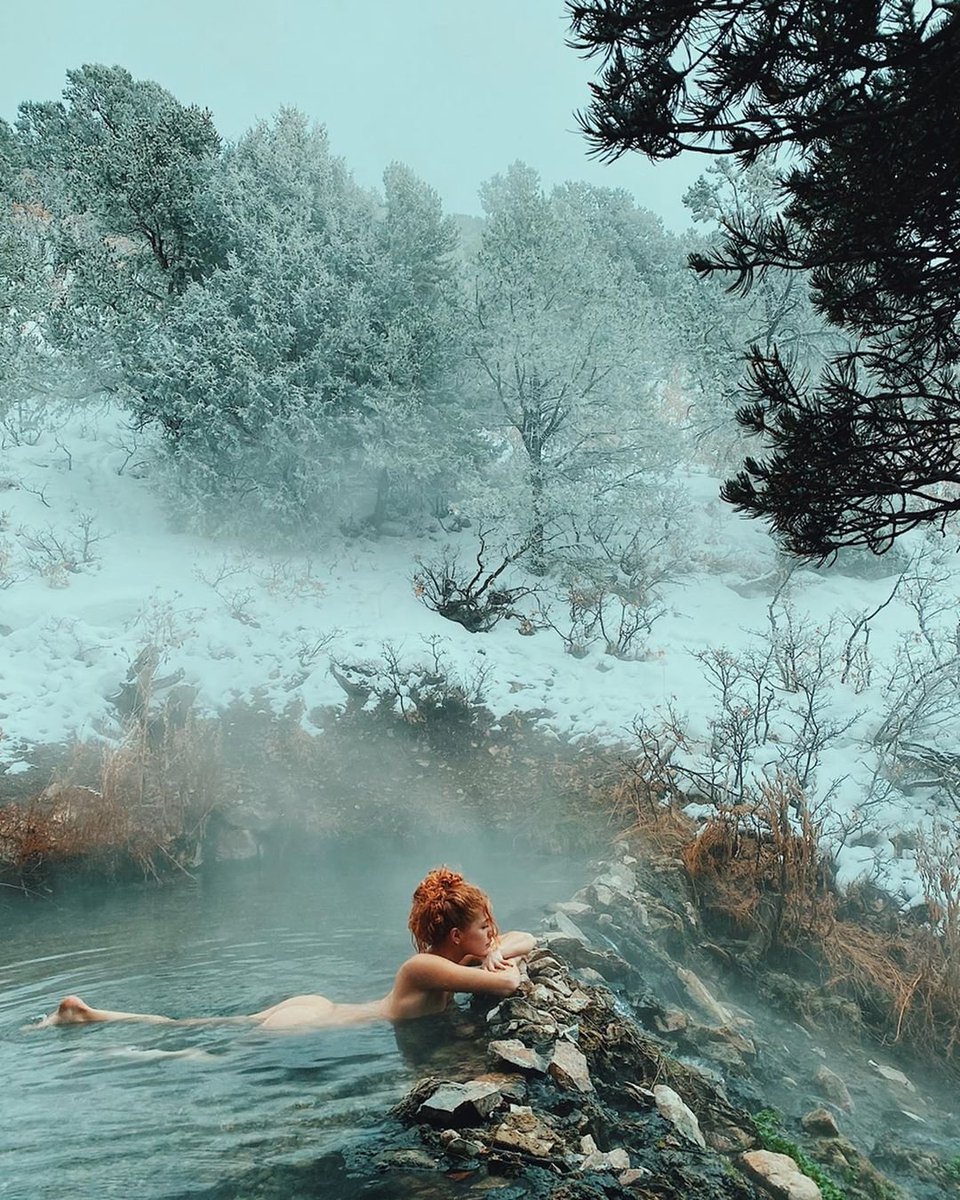 ephyart's tweet image. 𝑾𝒉𝒆𝒏 𝒔𝒉𝒆 𝒘𝒂𝒔 𝒂 𝒈𝒊𝒓𝒍 𝒔𝒉𝒆 𝒆𝒙𝒑𝒆𝒄𝒕𝒆𝒅 𝒕𝒉𝒆 𝒘𝒐𝒓𝒍𝒅. 𝑩𝒖𝒕 𝒊𝒕 𝒇𝒍𝒆𝒘 𝒂𝒘𝒂𝒚 𝒇𝒓𝒐𝒎 𝒉𝒆𝒓 𝒓𝒆𝒂𝒄𝒉.

𝑺𝒐 𝒔𝒉𝒆 𝒓𝒂𝒏 𝒂𝒘𝒂𝒚 𝒊𝒏 𝒉𝒆𝒓 𝒔𝒍𝒆𝒆𝒑 &amp;amp;
𝒅𝒓𝒆𝒂𝒎𝒆𝒅 𝒐𝒇 

𝗣𝗮𝗿𝗮𝗱𝗶𝘀𝗲.