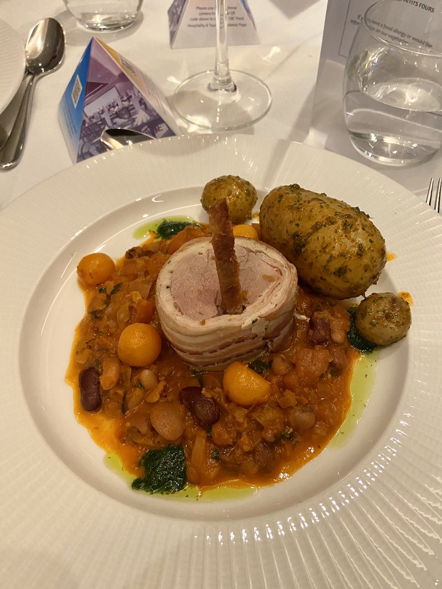 waynedenner's tweet photo. Blown away by the food tonight @srcchat #Cookery Competition here’s the starter, main and desert #SRCCookOff Hats off to all the Staff & Students involved. Be Proud #BelfastHour @NewryChamber @newryradiokevin https://t.co/7jfTUUaqFc