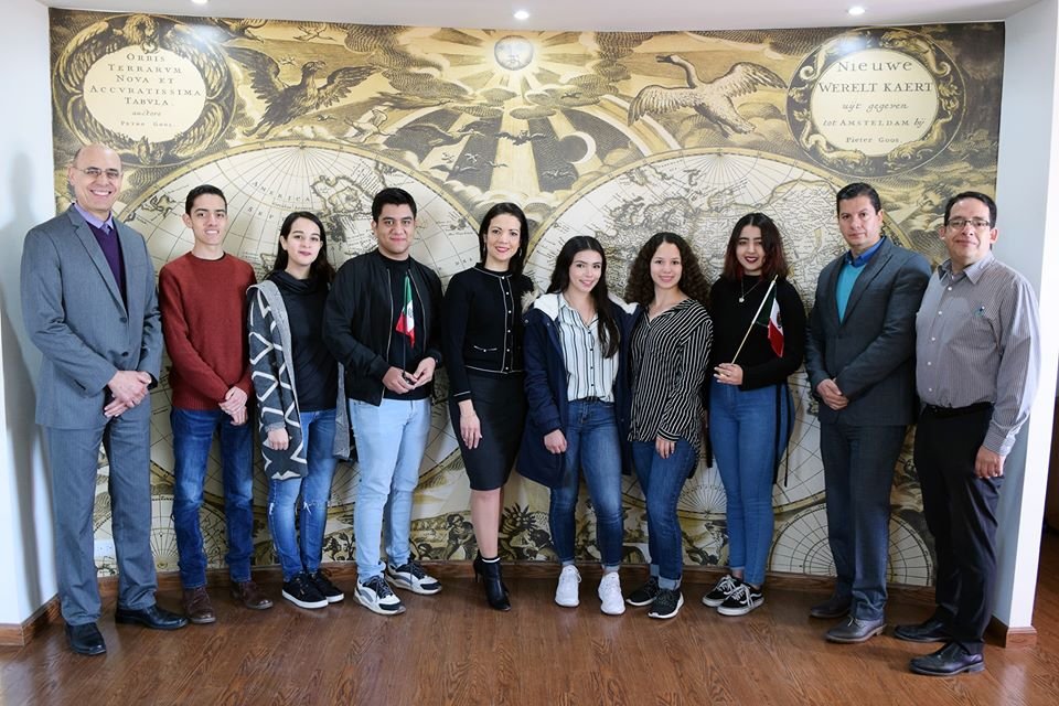 TecNMChihII's tweet photo. Alumnos del TecNM Campus Chihuahua II realizan movilidad académica a Colombia, Argentina y Brasil. https://t.co/LCZSasMv20