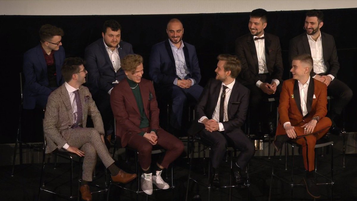 Two boybands combining into a supergroup to conquer the K-Pop market (colorized) redd.it/evaoj6 #dota2