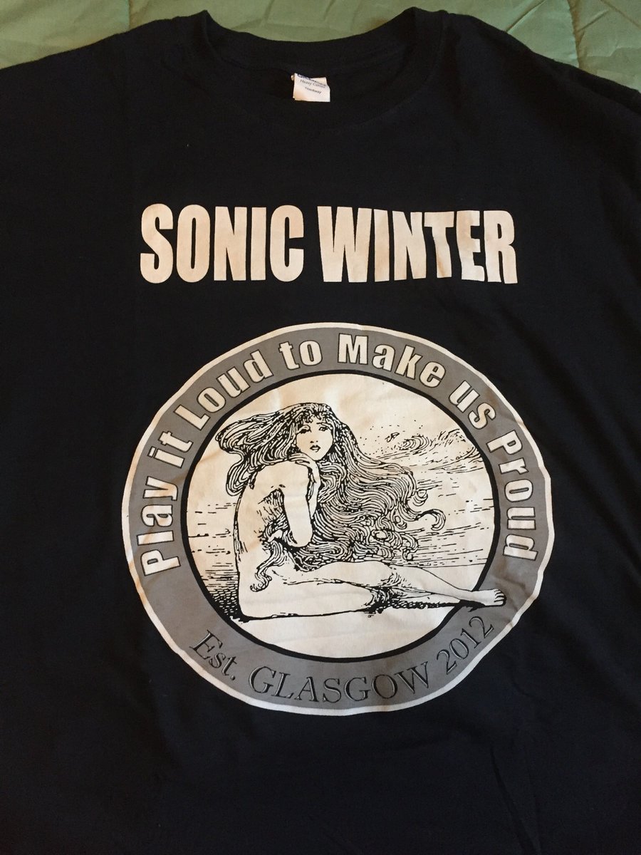 bjornsvoice's tweet photo. As a drummer in Sonic Winter I am very happy to get this fab T-shirt in the mail.💥
Merci beaucoup Jean-Marc!! 🥁👏🏼Perfect fit.
#sonicwinter @SONICWINTER #tshirt #itrocks #rocks #music #swedishfrenchscottishcollaboration #swedish #french #scottish #rockband #rockmusic #drummer https://t.co/bgzpc7Tk0b