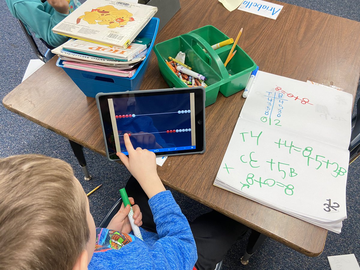 Lyndsey Rindler tweet media