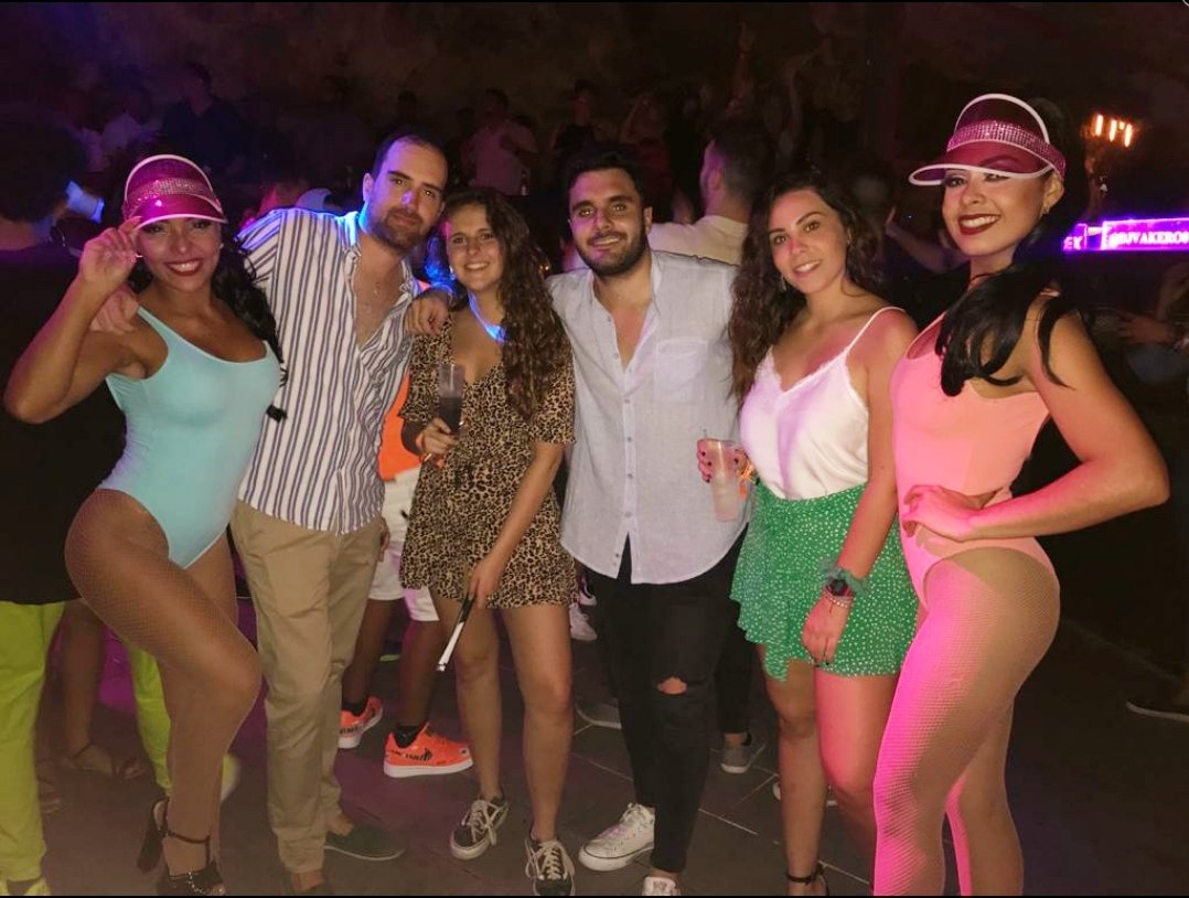 ImagineCave's tweet photo. Weekend Memories 💭
#bestnightclub #PuntaCana #imaginecave https://t.co/ZLV5ScnJBz