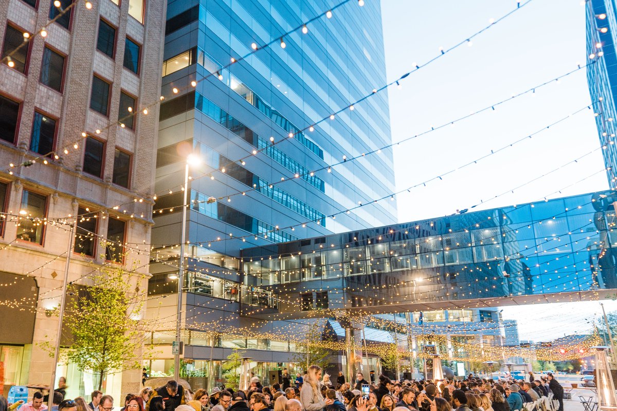 DowntownOKC's tweet photo. Mark your calendars! #StarlightSupper returns April 30, 2020.
More info here: https://t.co/rYufQcq2hQ
RSVP on Facebook for updates: https://t.co/dLAr5bJOEB https://t.co/kbMw0j9RPe