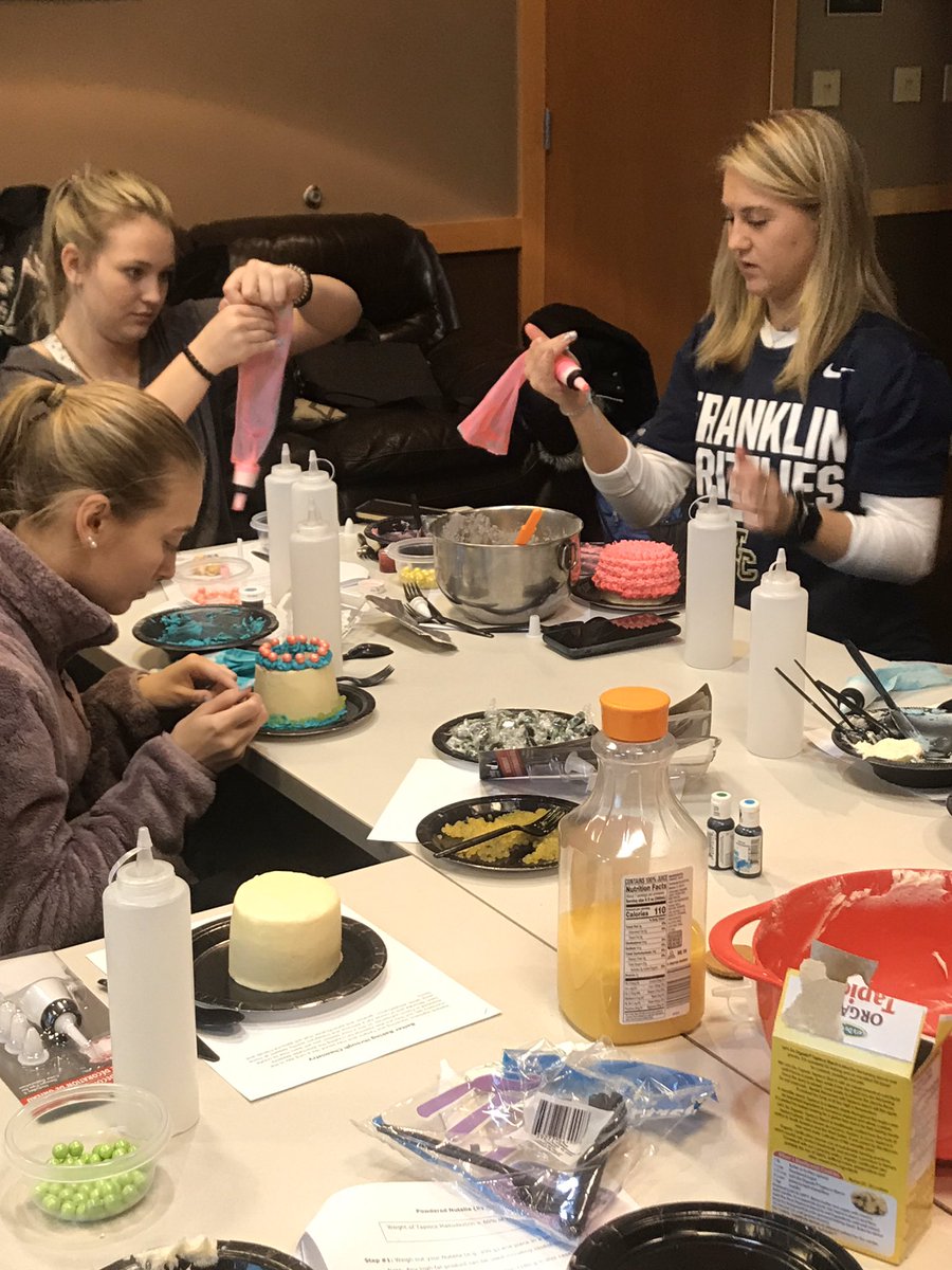 LaunchFranklin's tweet photo. Making homemade soup, learning self-defense, cake decorating and happy mail! #FCPivot https://t.co/gn3E8tPSRO