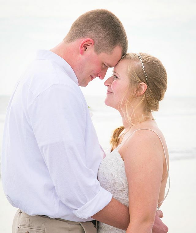 ChsBeachWedding's tweet photo. “Marriage is sharing life with your best friend, enjoying the journey along the way and arriving at every destination together” -Fawn Weaver 💕 https://t.co/55eYnzkf61