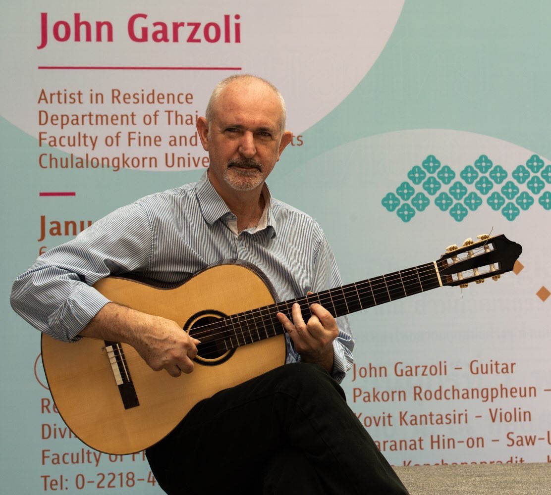 NidWiroon's tweet image. Mr. John Gazoli with #wiroonguitar #classicalguitar #Thaibrand