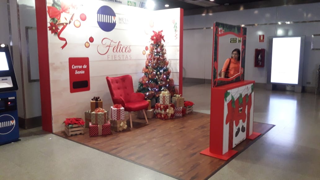 KamayDisplays's tweet photo. @KamayDisplays En el pasado mes de diciembre tuvimos la oportunidad de participar junto a @elmetrodepanama en el stand para la conmemoración de fiestas de fin de año❗️
.
#diciembre #stand #navidad2019 #fiestas #stand3x3m #foamboard #vinilsobrefoamboard #impresiones #fotografía https://t.co/qqjE1ad6HU