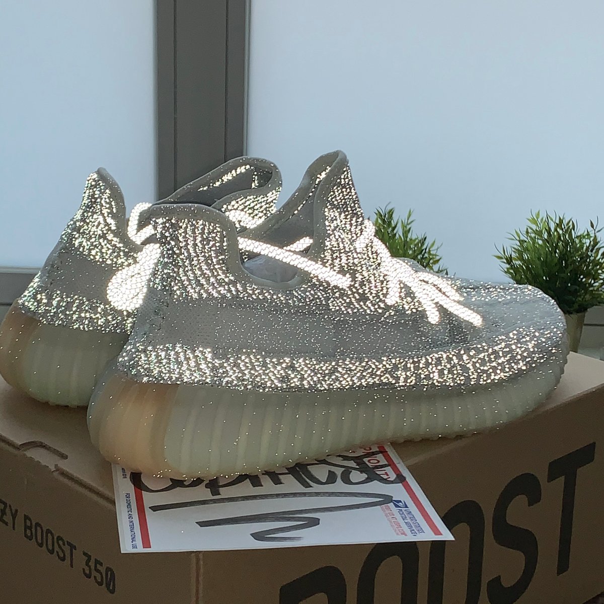 Snipes USA adidas YEEZY Boost 350 V2 Yeezreel