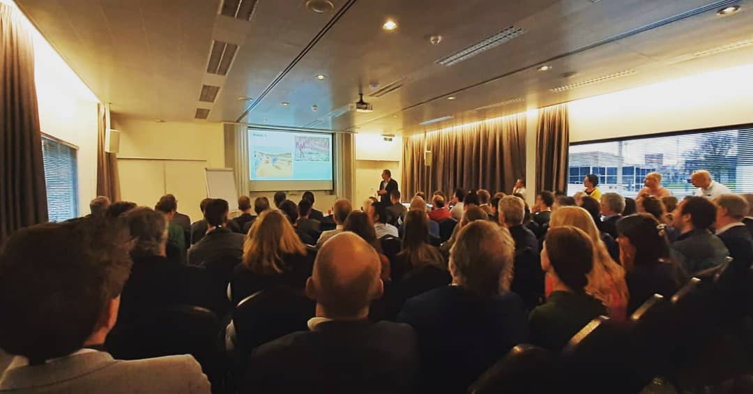 saowaneepp's tweet photo. Economic impact from ASF presented by @vincenttb 👏👏👏 #PigProgress #Boerderij #Misset https://t.co/VBXmZ5yh0Q