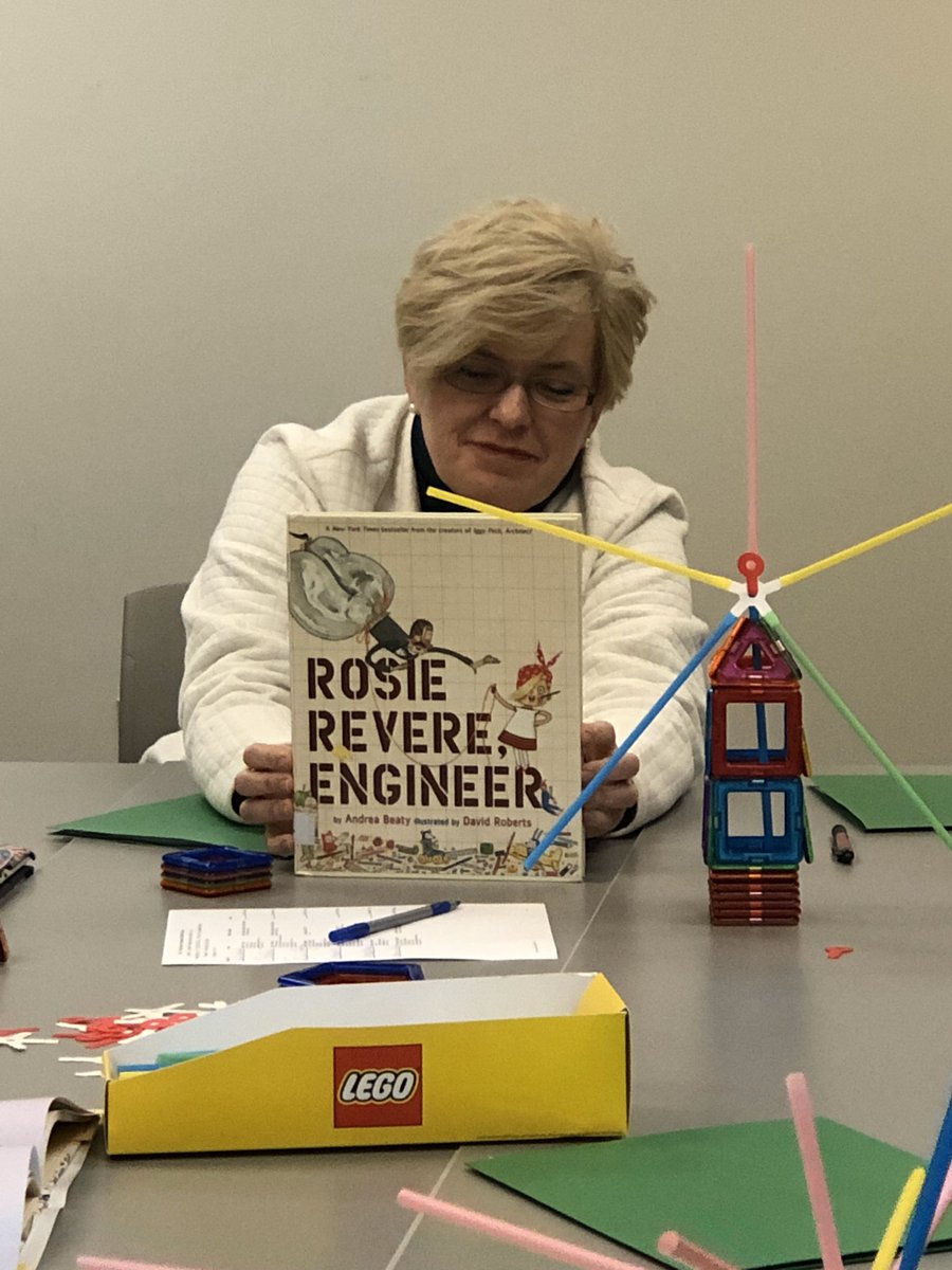 QIIISLS's tweet photo. Teachers and librarians are pairing ELA with STEM with #BNStoryDesign from David Colp from @BNColonieCenter @CarolynTech @MrsFowlerMH @MapleHill_HS @QuestarIII https://t.co/iMcLgT9TXv