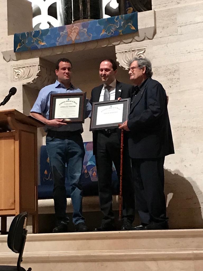IsraelinSF's tweet image. On #HolocaustMemorialDay , we were proud to honor the founders of #ViolinsofHope Amnon and Avshalom Weinstein. They lovingly restored these instruments to preserve the memories of their victims and survivors. This project is one of the most active forms of #remembrance זכור 🕯️