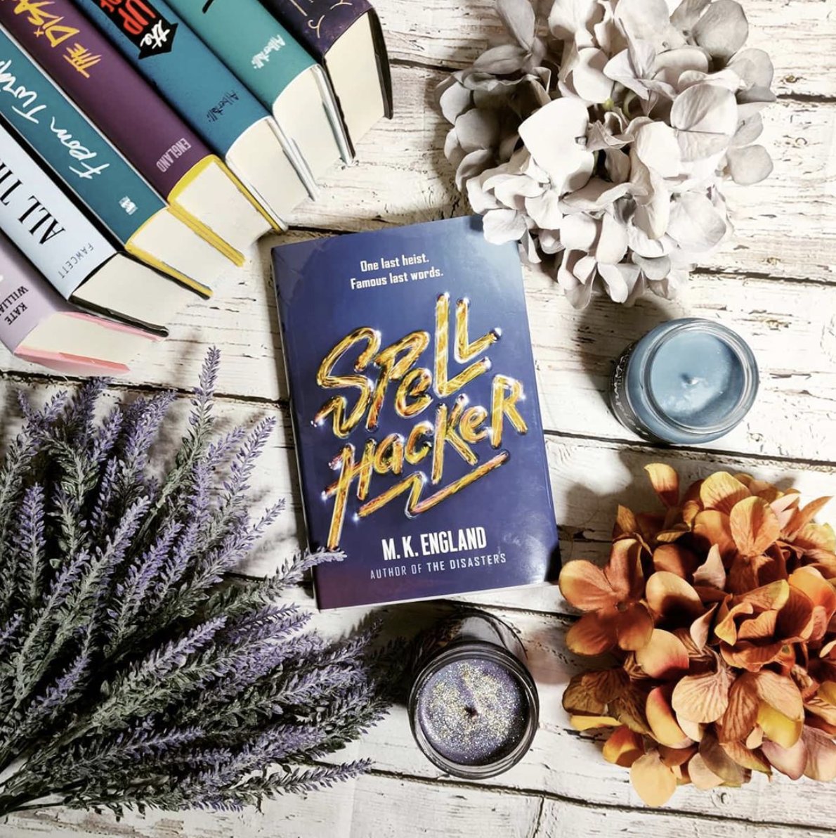 mtmctours's tweet photo. @MeliRobles @FlorisRobles @GeektasticLib @EpicReads [day 2] today we're over with @timeladyjess on #bookstagram for this GORGEOUS photo of #Spellhacker by @GeektasticLib 😍💫☄️🌙Come enter the INTL giveaway!! https://t.co/lgC9TQbAnI https://t.co/txhcdbaeWy