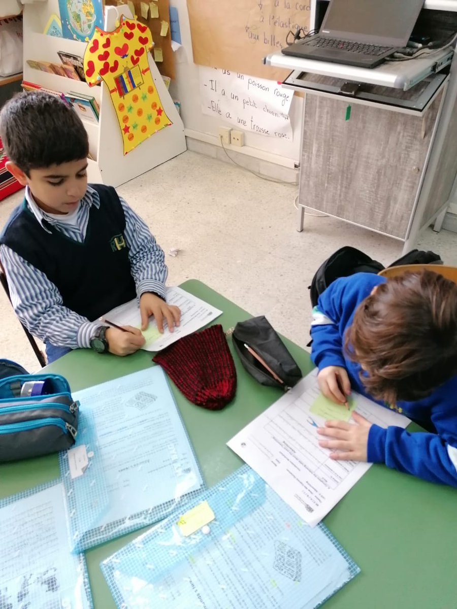 RHHS_Elementary's tweet image. BE3C learners giving each other feedback then discussing their  #commendations and  #recommendations #reflective #communicators