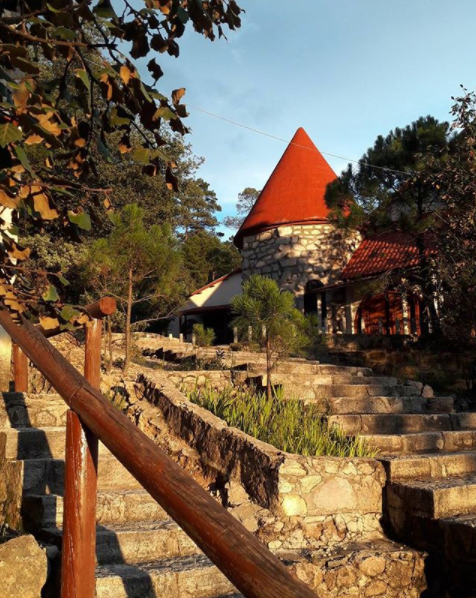 hotel_mansion's tweet photo. En Hotel Mansión Tarahumara podrás contemplar los mejores paisajes de Barrancas del Cobre, Chihuahua.

https://t.co/bnLz47NcyW https://t.co/SGjkna93WK