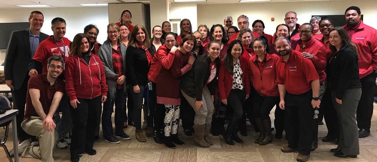 mceanea's tweet photo. With the 3rd marking period upon us, we must keep the momentum going in our fight for the contract we and our students deserve. Stay tuned for ways in which you can show your support, as unity is our greatest strength!💪🏽🍎📚 #ItsAboutTime #MCEARedForEd #QualityEducationForAll https://t.co/sl85ZJA0f9