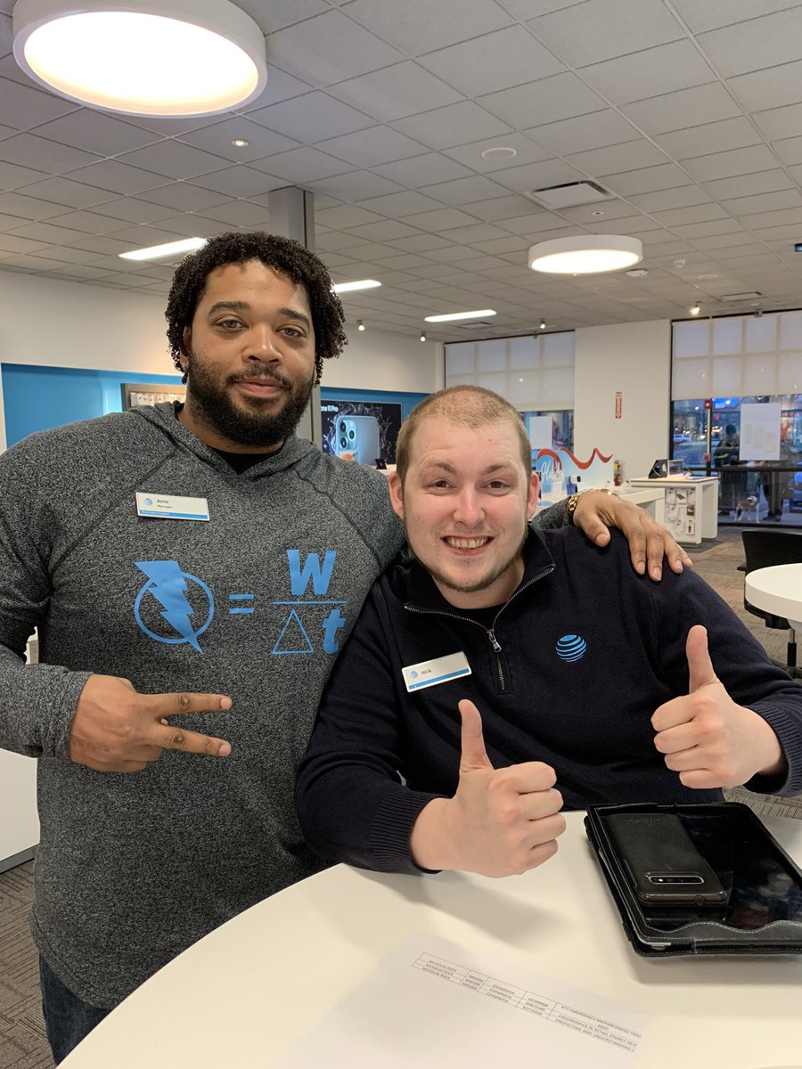 Let’s keep pushing!!! #unstOHPAble 
#TeamPOWer 
#TeamWOW  
#Waterfront 🌊
@oliveiramikeO <a href="/WilliamGStovall/">William Stovall</a> <a href="/jerryfornwalt/">Jerry Fornwalt</a> #lifeatatt #attlife <a href="/_teamPOWer/">DB</a> @NickATT412