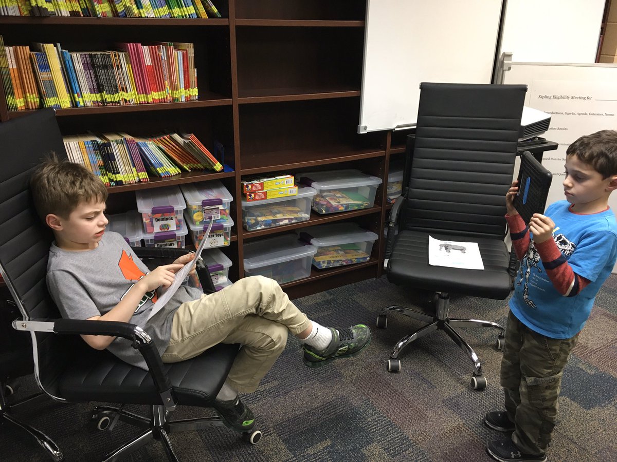 We are making our own book reviews! #kip109 #engage109