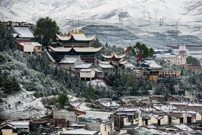 visitgansu2017's tweet photo. #HarvestinGansu  How to plan a travel to Gansu in winter? #XiaoLongXian recommends “the Fantasy Snow and Ice Tour” for you to enjoy the most beautiful snow scene in Gansu! Check out the Route: #Tianshui #Longnan #Dingxi #Lanzhou #Linxia #Gannan

#VisitGansu #TriptoChina https://t.co/LyjRreul6G
